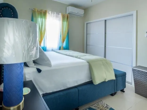 Royal Oasis Villa Lucea 0*,